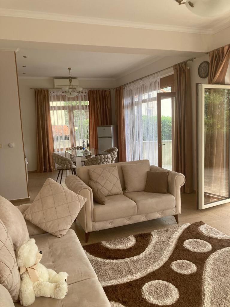 Apartments Villa Eden Котор Екстер'єр фото
